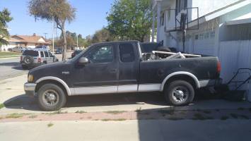 1999 Ford F150 Extended Cab (4 doors)